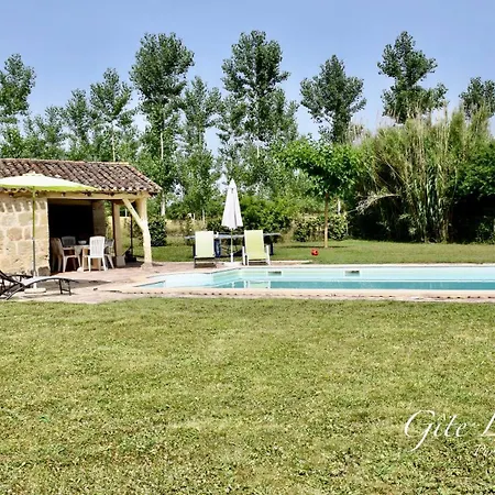 Les Bardots Holiday home *