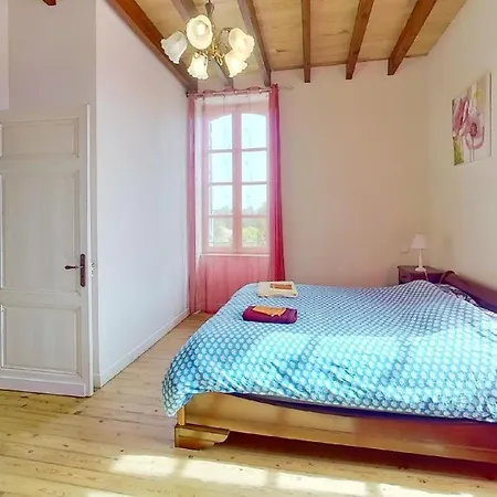 Les Bardots Holiday home *