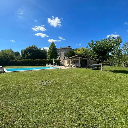 Les Bardots Holiday home
